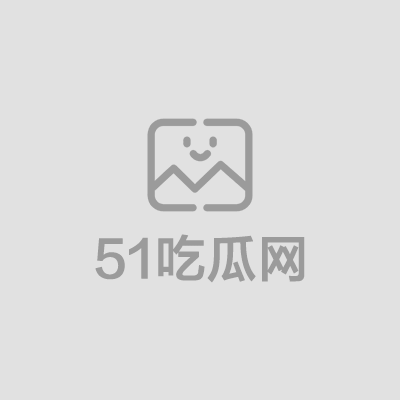 广州东晓南街头惊险持刀屠夫男子被压地上当猪屠宰（1）